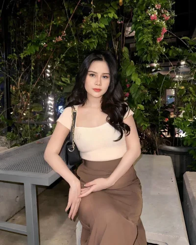 Dessy photo 3, asian, slim, black hair, 166 cm, 46 kg, Hong Kong