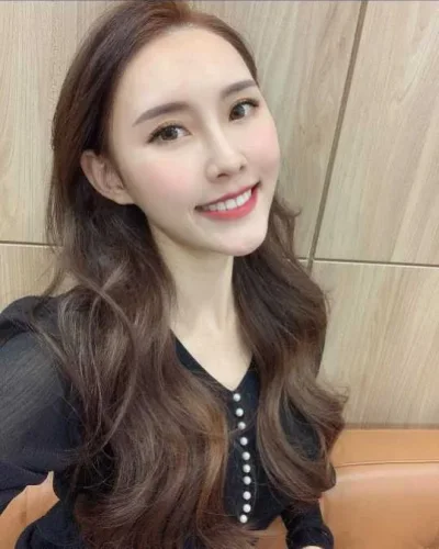 Alice photo 2, asian, slim, brunette, 167 cm, 49 kg, Hong Kong