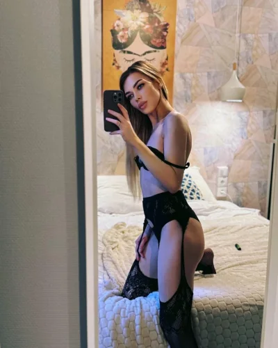 Anastasiya photo 5, latino, slim, blonde hair, 173 cm, 47 kg, Hong Kong