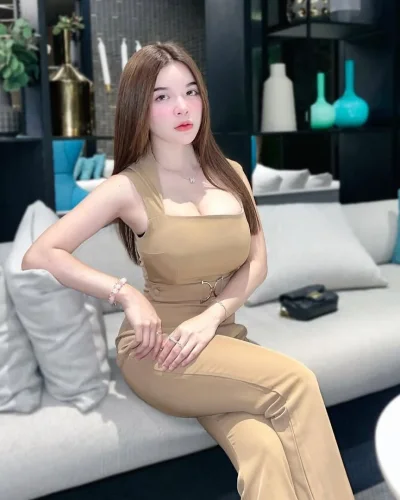 Amora Sel photo 3, asian, petite, brunette, 155 cm, 48 kg, Hong Kong