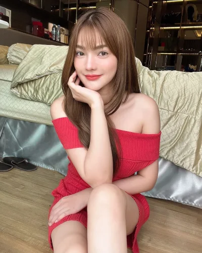 Fitri photo 9, asian, slim, brunette, 168 cm, 48 kg, Hong Kong