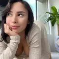 Manuella photo 3, european, average, brunette, 167 cm, 65 kg, Hong Kong