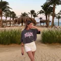 Dee photo 3, middle eastern, slim, brunette, 165 cm, 51 kg, Hong Kong