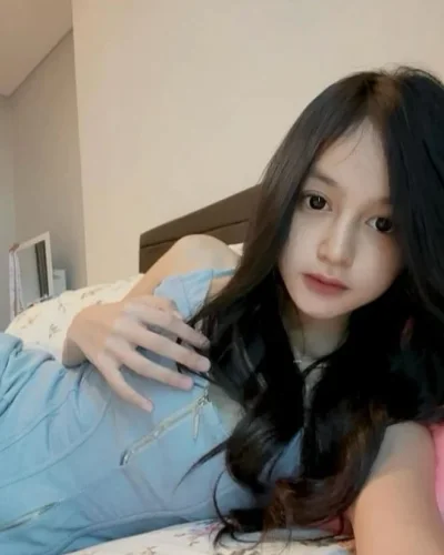 Elsa photo 2, asian, athletic, black hair, 166 cm, 53 kg, Hong Kong