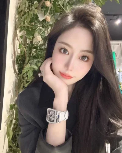 Xiao Yu photo 1, asian, slim, black hair, 164 cm, 51 kg, Hong Kong
