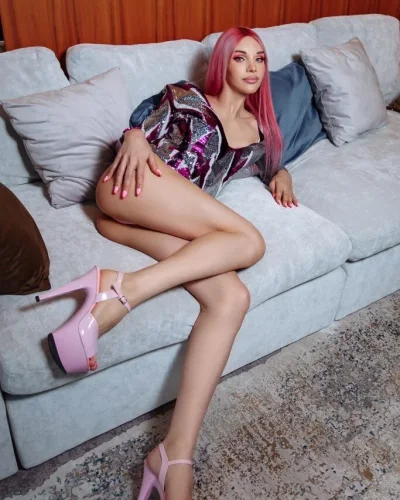 Milan photo 13, asian, average, auburn hair, 175 cm, 63 kg, Small bust, Hong Kong