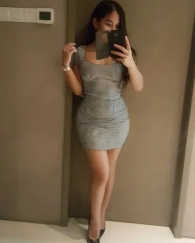 Salma photo 20, asian, petite, brunette, 152 cm, 45 kg, Medium bust, Hong Kong