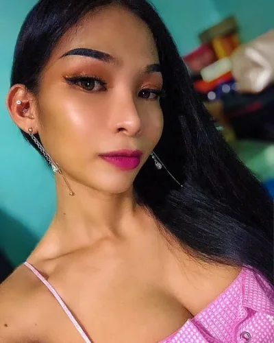 Salma photo 37, asian, petite, brunette, 152 cm, 45 kg, Medium bust, Hong Kong
