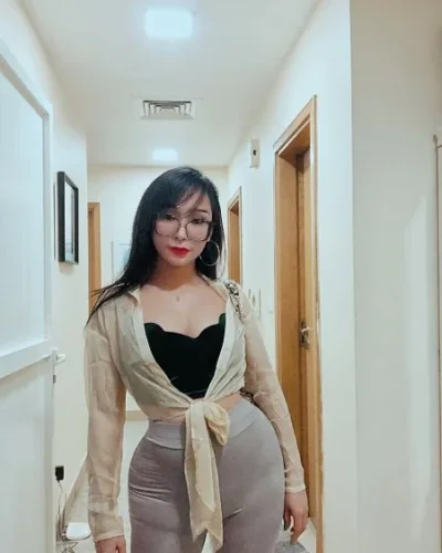 Salma photo 55, asian, petite, brunette, 152 cm, 45 kg, Medium bust, Hong Kong