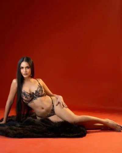 Katharzyna photo 22, asian, average, black hair, 164 cm, 58 kg, Medium bust, Hong Kong