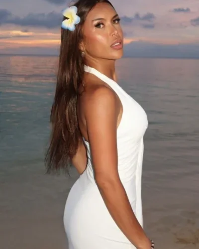 Petra photo 16, european, petite, black hair, 155 cm, 56 kg, Medium bust, Hong Kong
