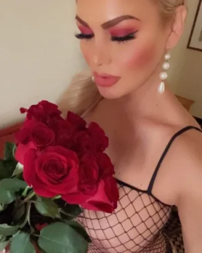 Celina photo 21, latino, athletic, blonde hair, 174 cm, 74 kg, Large bust, Hong Kong
