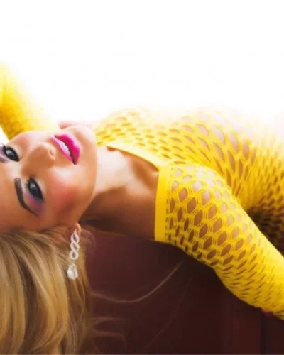 Celina photo 55, latino, athletic, blonde hair, 174 cm, 74 kg, Large bust, Hong Kong