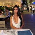 Victoria photo 1, european, average, black hair, 176 cm, 63 kg, Medium bust, Hong Kong