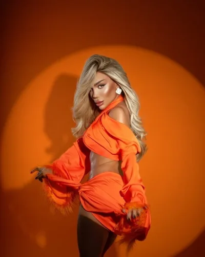Sofi photo 6, slavic, petite, blonde hair, 157 cm, 50 kg, Large bust, Hong Kong