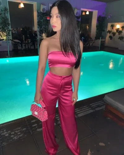 Celine photo 12, asian, petite, brunette, 152 cm, 45 kg, Large bust, Hong Kong
