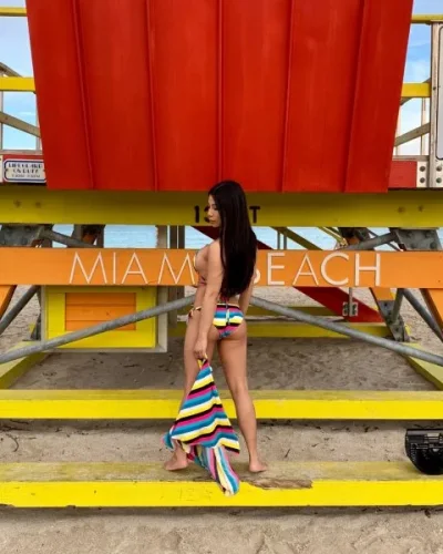 Celine photo 22, asian, petite, brunette, 152 cm, 45 kg, Large bust, Hong Kong