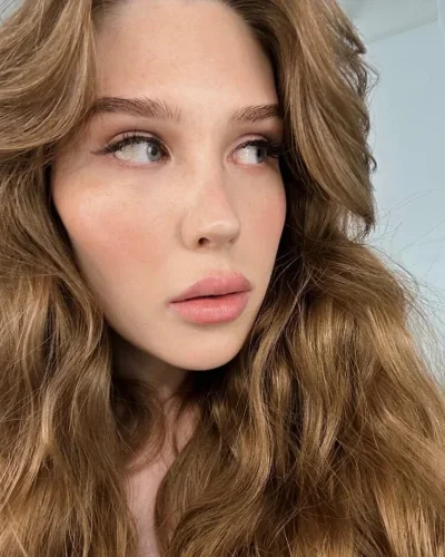 Kseniya photo 10, slavic, slim, brunette, 178 cm, 58 kg, Medium bust, Hong Kong