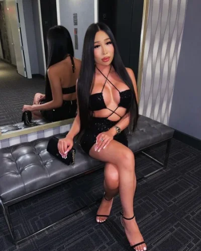 Chrissy photo 4, asian, athletic, black hair, 161 cm, 63 kg, Large bust, Hong Kong