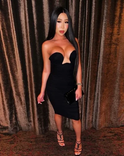 Chrissy photo 8, asian, athletic, black hair, 161 cm, 63 kg, Large bust, Hong Kong