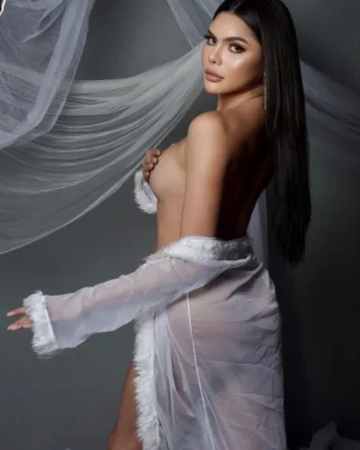 Manira photo 9, asian, slim, black hair, 178 cm, 58 kg, Medium bust, Hong Kong
