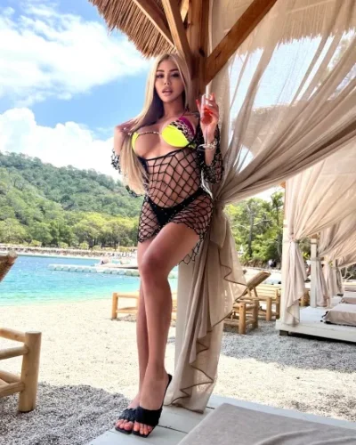 Lika photo 14, latino, average, blonde hair, 170 cm, 65 kg, Large bust, Hong Kong