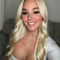 Kelsey photo 67, european, curvy, blonde hair, 170 cm, 77 kg, Large bust, Hong Kong