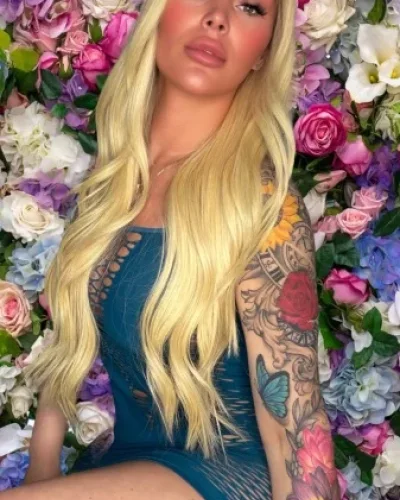 Kelsey photo 73, european, curvy, blonde hair, 170 cm, 77 kg, Large bust, Hong Kong
