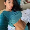 Berenice photo 34, latino, average, black hair, 174 cm, 63 kg, Large bust, Hong Kong