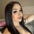 Desiree photo 2, european, curvy, black hair, 158 cm, 72 kg, Large bust, Hong Kong
