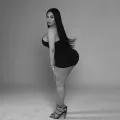 Desiree photo 36, european, curvy, black hair, 158 cm, 72 kg, Large bust, Hong Kong