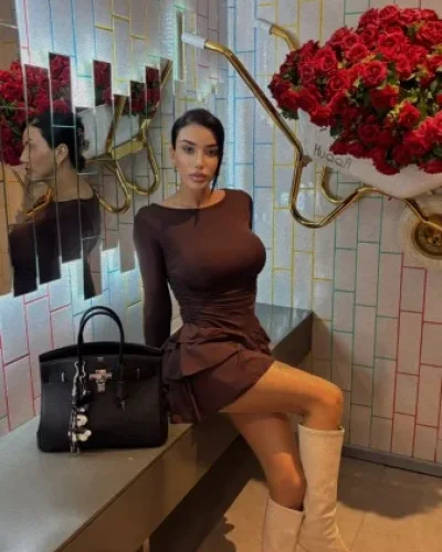 Kayla photo 13, latino, curvy, black hair, 167 cm, 74 kg, Large bust, Hong Kong
