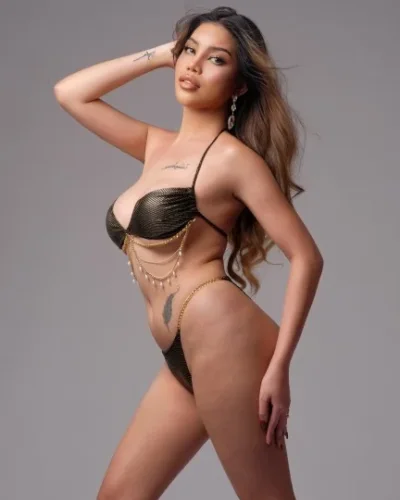 Simone photo 10, asian, average, brunette, 167 cm, 58 kg, Large bust, Hong Kong