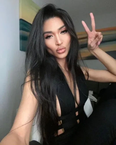 Sienna photo 7, asian, average, black hair, 174 cm, 65 kg, Small bust, Hong Kong