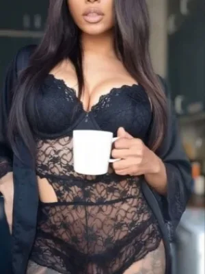 Teresa photo 1, latino, average, black hair, 174 cm, 58 kg, Large bust, Hong Kong