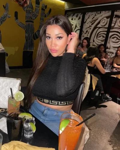 Eden photo 27, latino, curvy, brunette, 180 cm, 88 kg, Large bust, Hong Kong