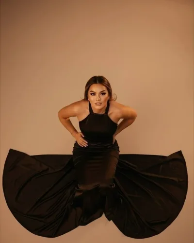 Maria photo 4, latino, athletic, blonde hair, 175 cm, 69 kg, Large bust, Hong Kong