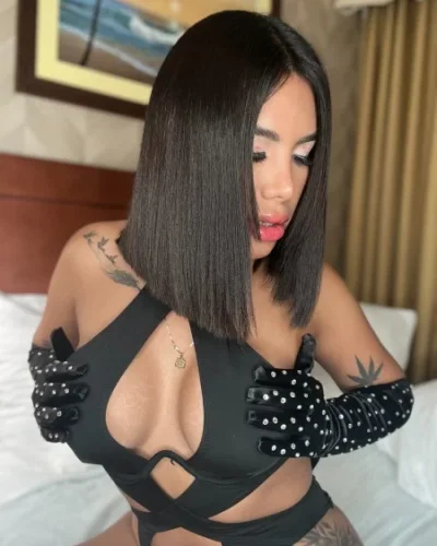 Dania photo 7, latino, curvy, black hair, 174 cm, 81 kg, Medium bust, Hong Kong