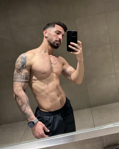 Bayram photo 14, mixed, athletic, black hair, 178 cm, 72 kg, Hong Kong