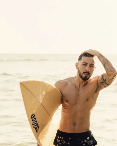 Bayram photo 7, mixed, athletic, black hair, 178 cm, 72 kg, Hong Kong