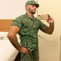 Sultan photo 21, european, curvy, brunette, 188 cm, 93 kg, Hong Kong