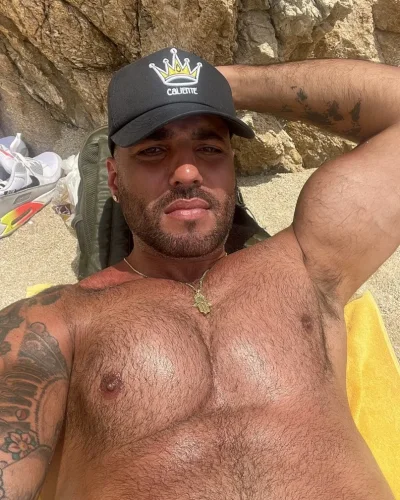 Sultan photo 48, european, curvy, brunette, 188 cm, 93 kg, Hong Kong