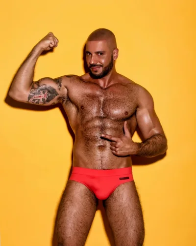 Sultan photo 6, european, curvy, brunette, 188 cm, 93 kg, Hong Kong