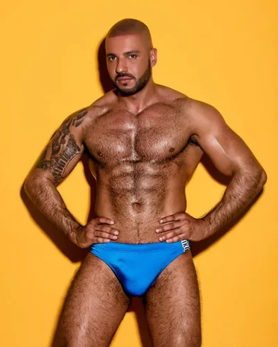 Sultan photo 9, european, curvy, brunette, 188 cm, 93 kg, Hong Kong