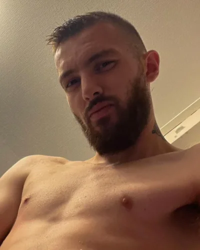 Spencer photo 3, european, average, brunette, 193 cm, 79 kg, Hong Kong