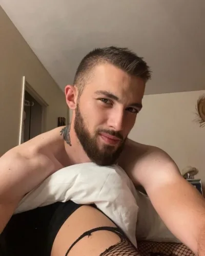Spencer photo 6, european, average, brunette, 193 cm, 79 kg, Hong Kong