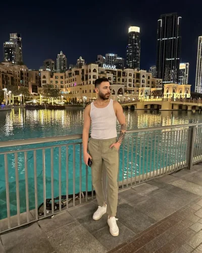 Burak photo 3, asian, average, black hair, 183 cm, 70 kg, Hong Kong