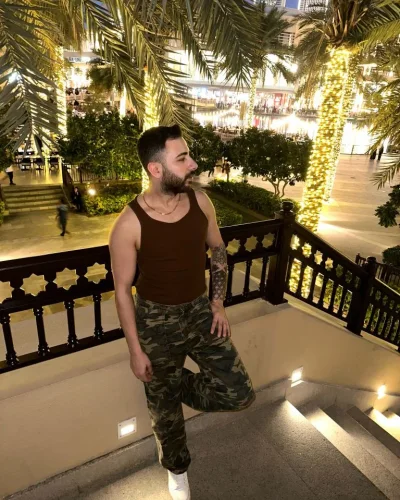 Burak photo 4, asian, average, black hair, 183 cm, 70 kg, Hong Kong