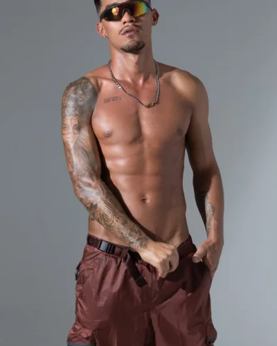 Vinicius photo 8, latino, athletic, brunette, 183 cm, 79 kg, Hong Kong