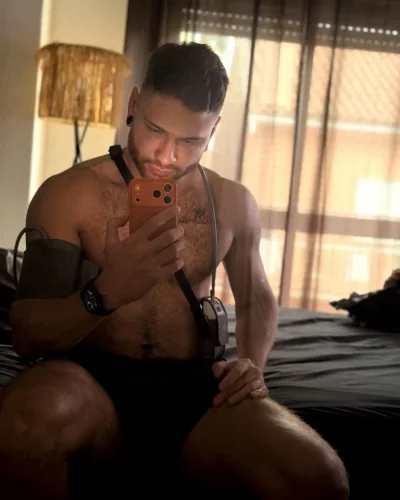Vynicius photo 26, latino, curvy, brunette, 180 cm, 81 kg, Hong Kong